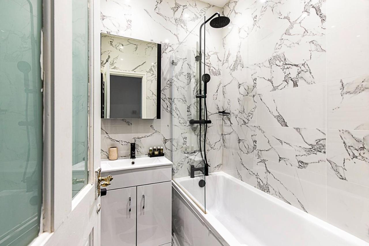 Stylish Hideaway Flat At Milton Park Highgate *