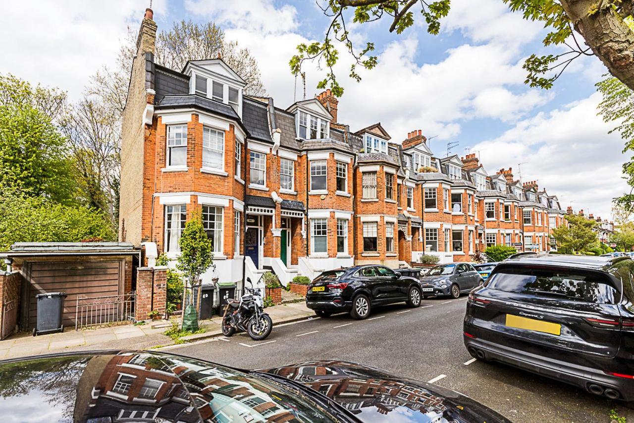 Apartment Stylish Hideaway Flat At Milton Park Highgate London