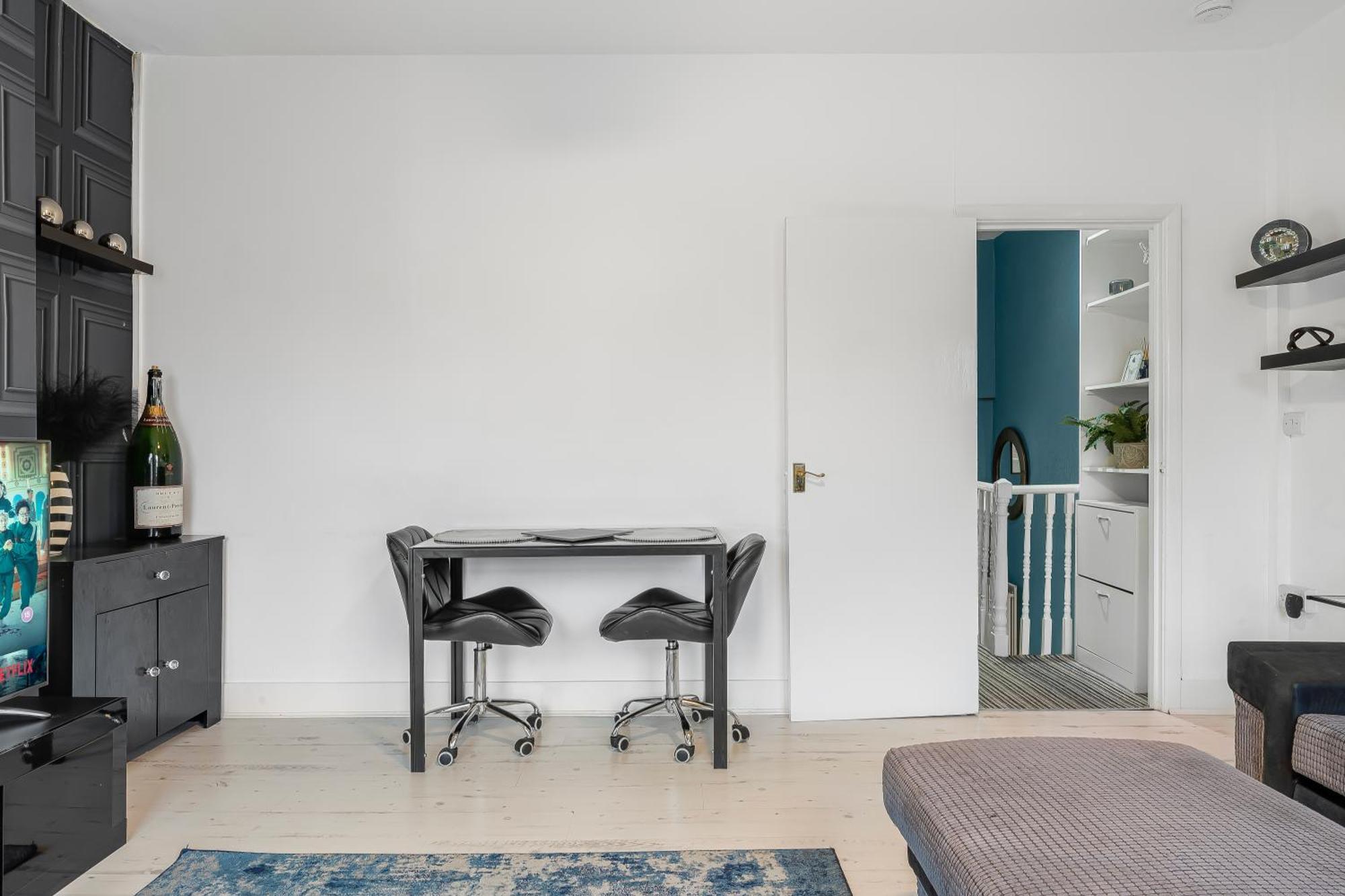 Appartement Spacious One Bedroom Private Flat In Brixton +wifi Londen