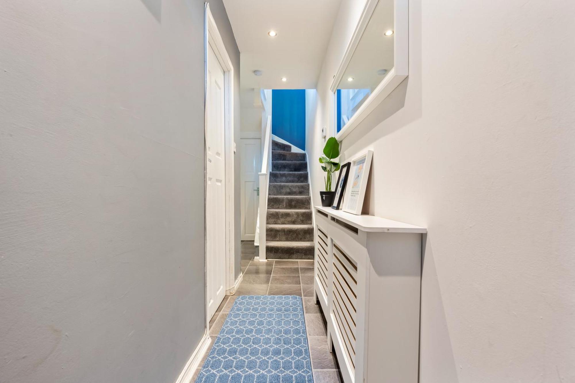 Ferienhaus Comfy 4bed House Close To Subway *