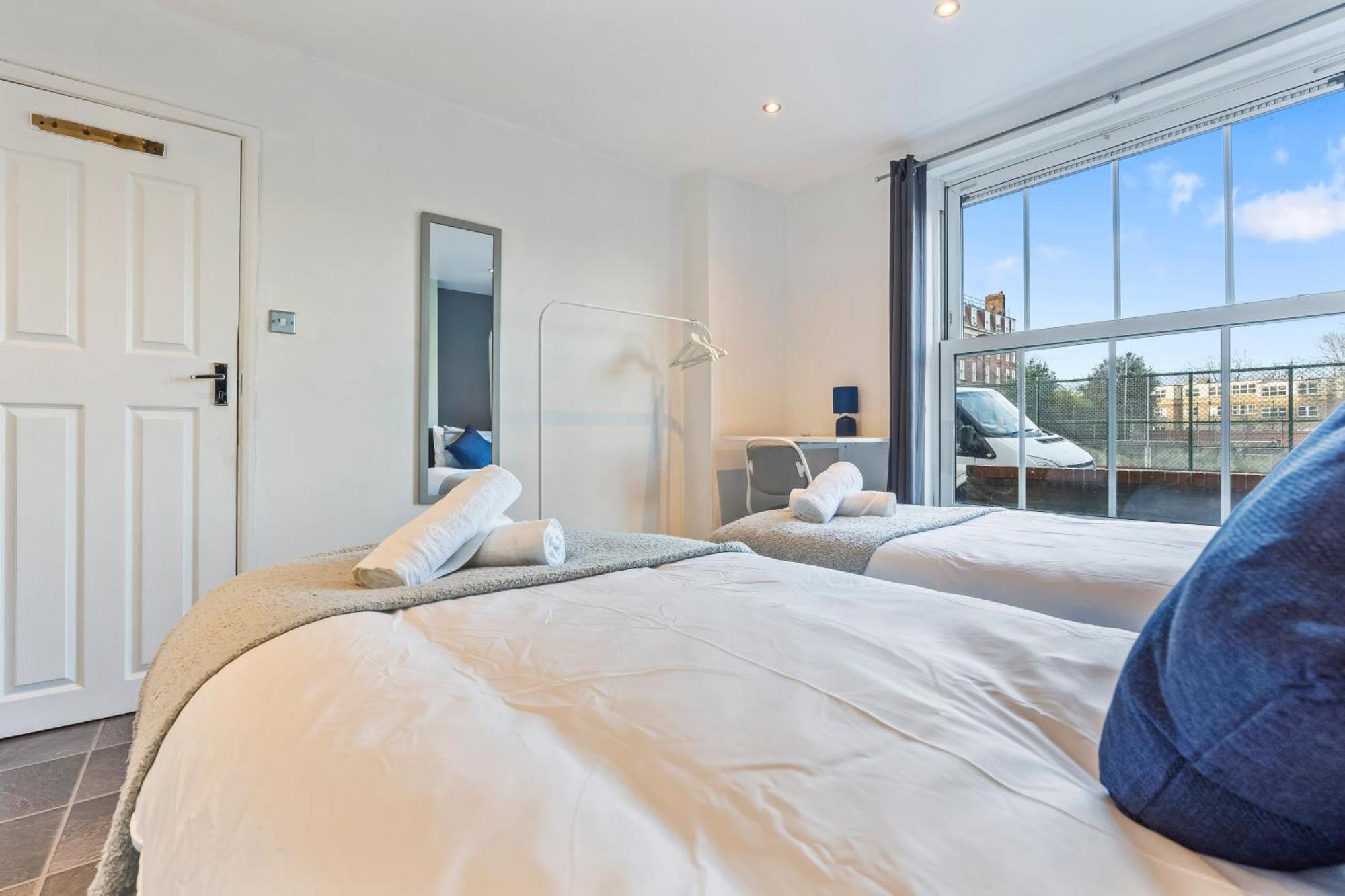 Comfy 4bed House Close To Subway Ferienhaus *