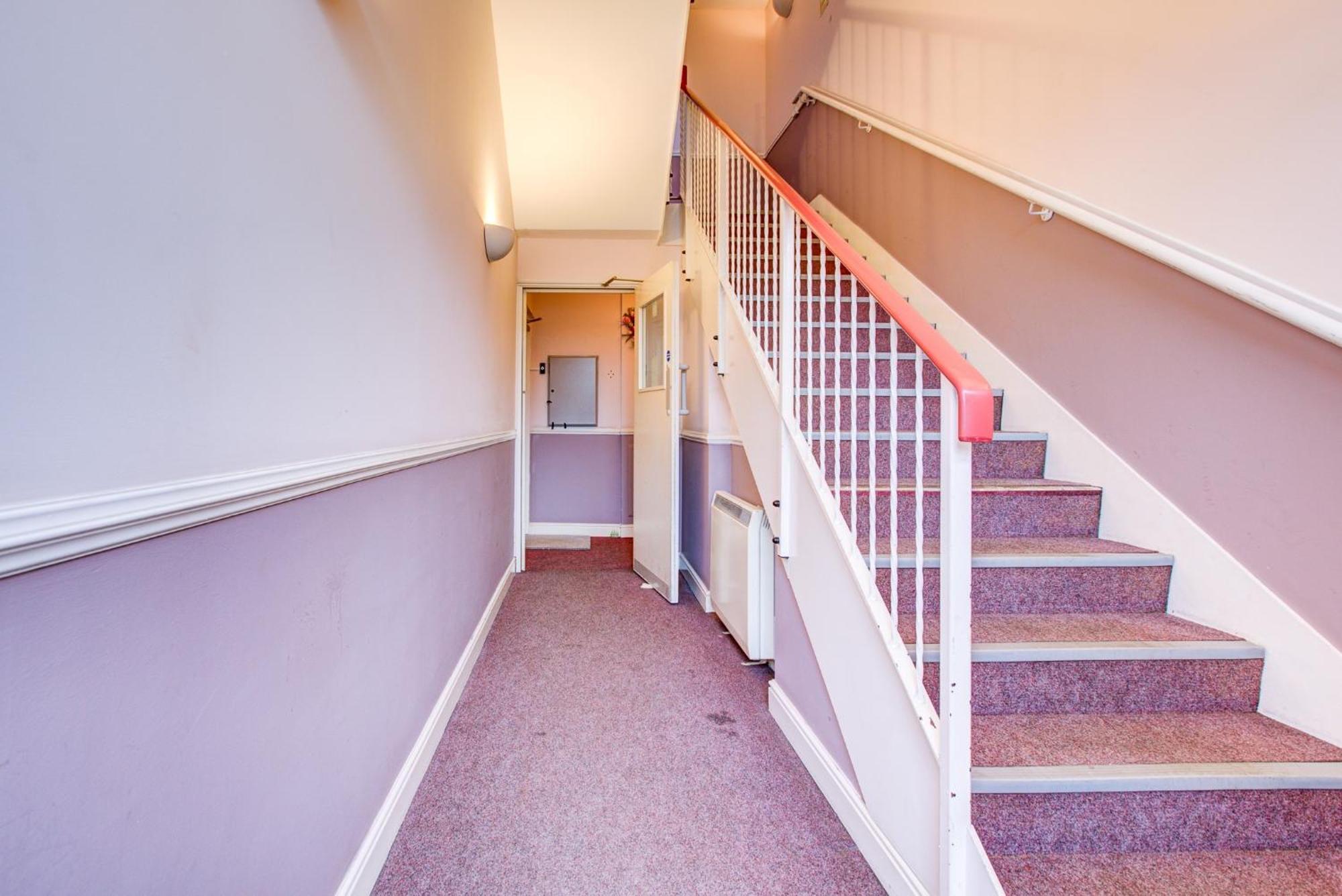Spacious 2-bed Family With Pets Welcome Apartamento