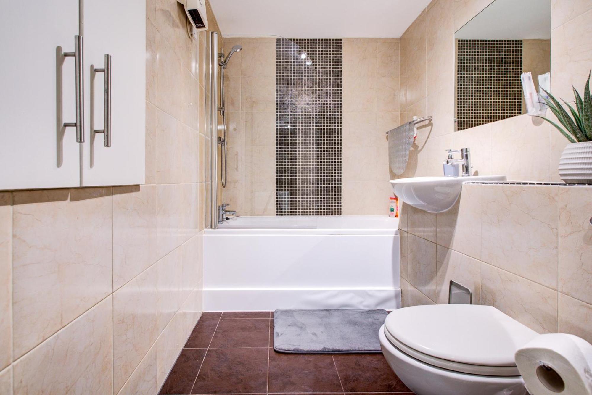 Spacious 2-bed Family With Pets Welcome Apartamento Londres