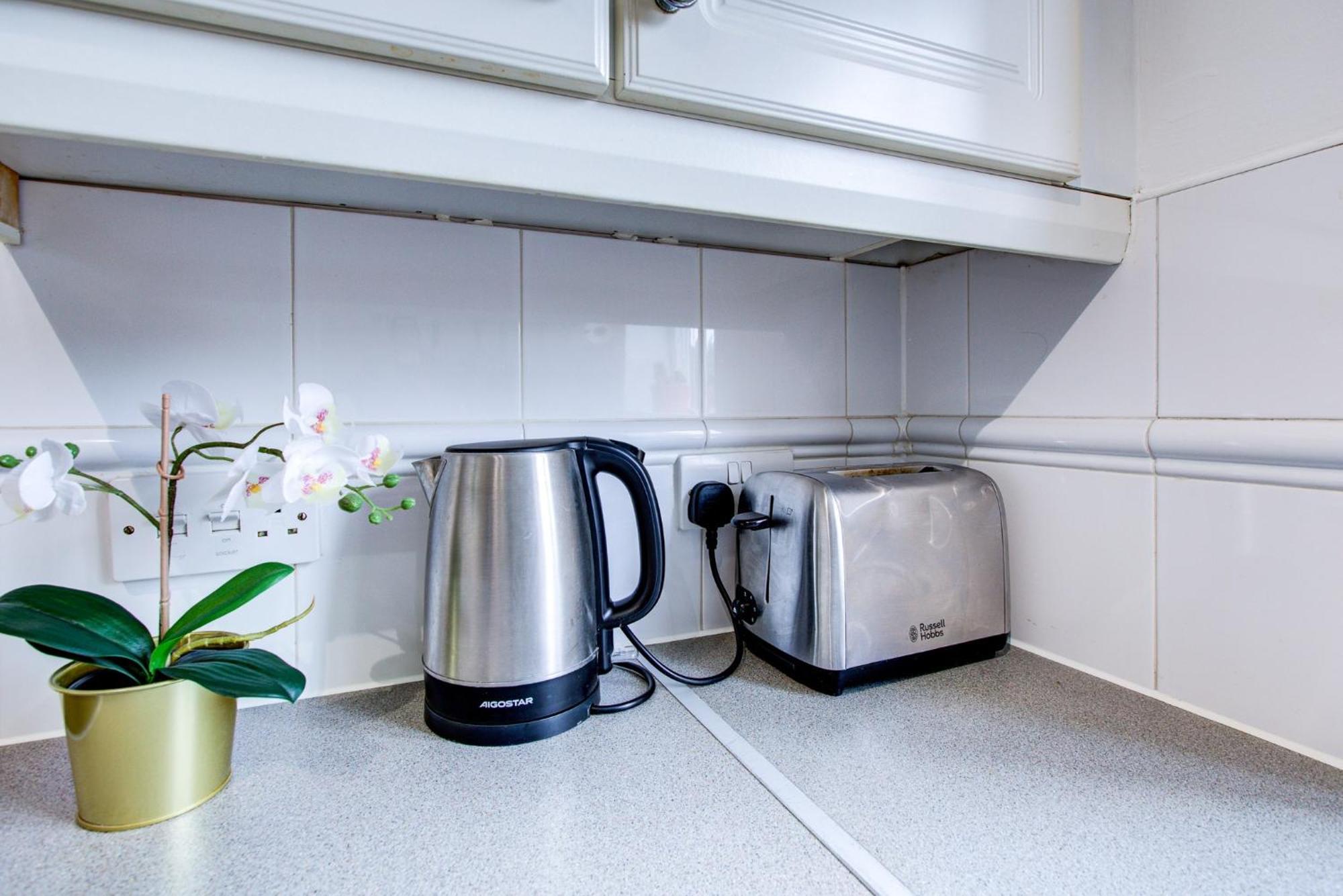 Apartamento Spacious 2-bed Family With Pets Welcome Londres