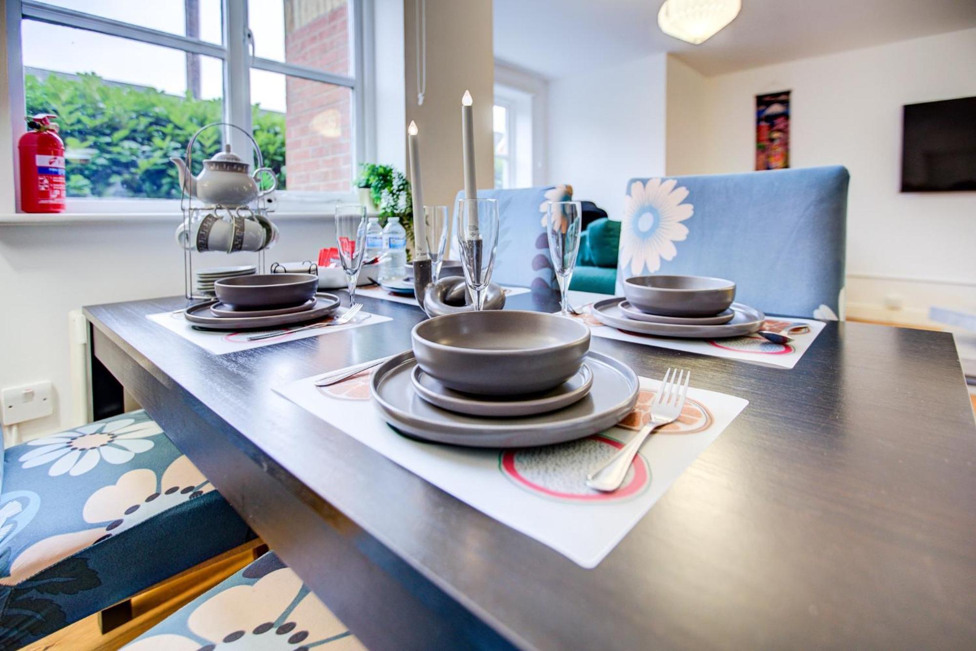 Spacious 2-bed Family With Pets Welcome Apartamento