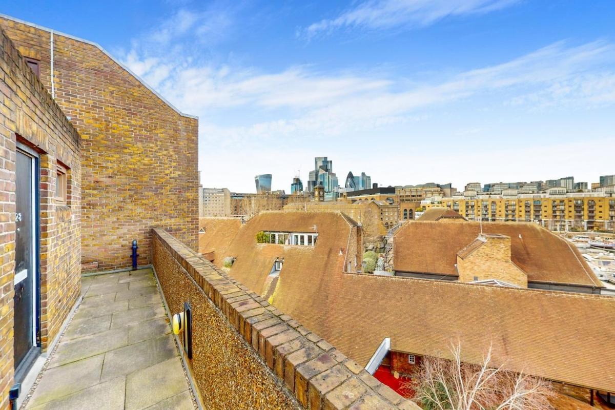Amazing Location 1 Bd Flat On St Katharine's Docks Apartment London
