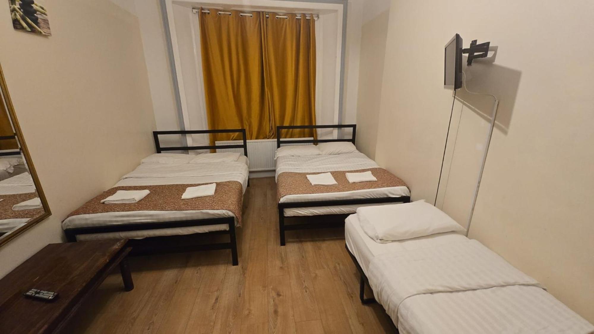Apartment Collingham Place London