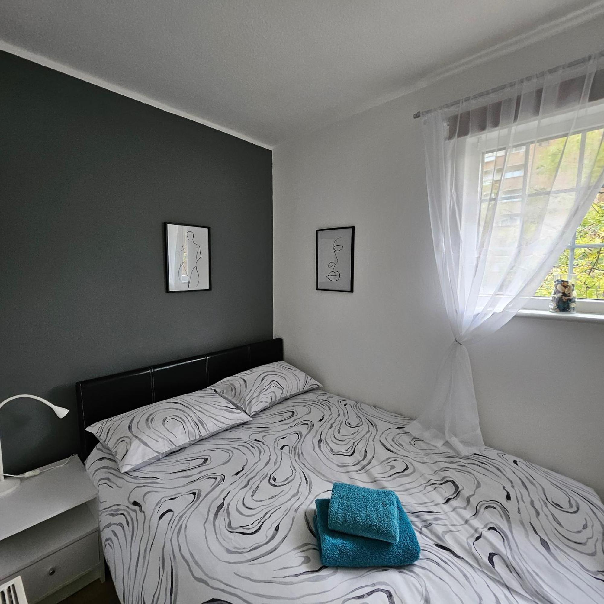 Modern Spacious 10 Minutes From Eye *
