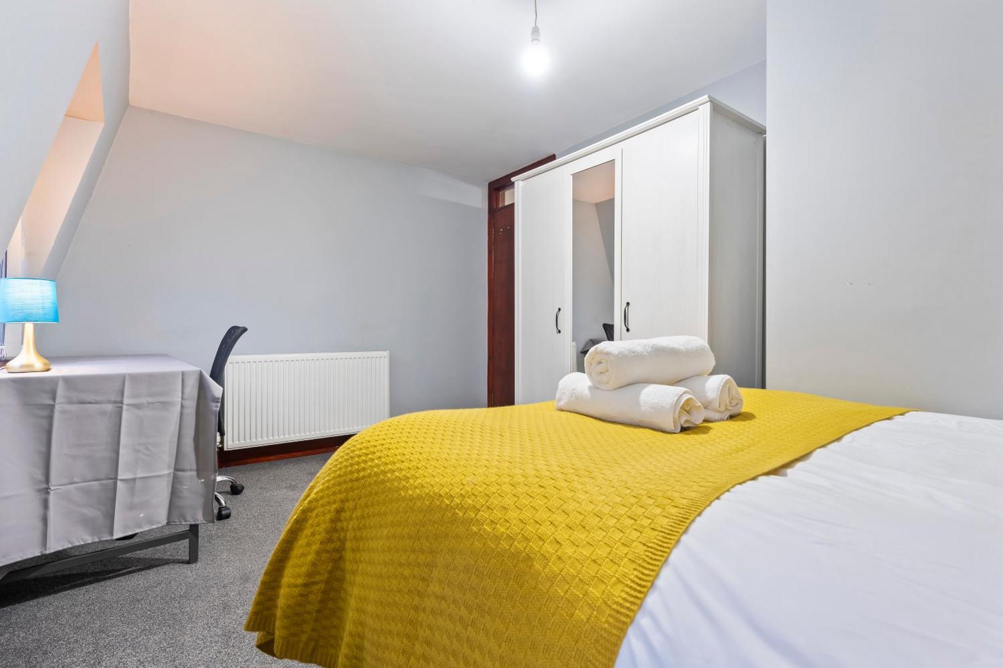 Spacious 3br Flat In Paddington And Hyde Park * London