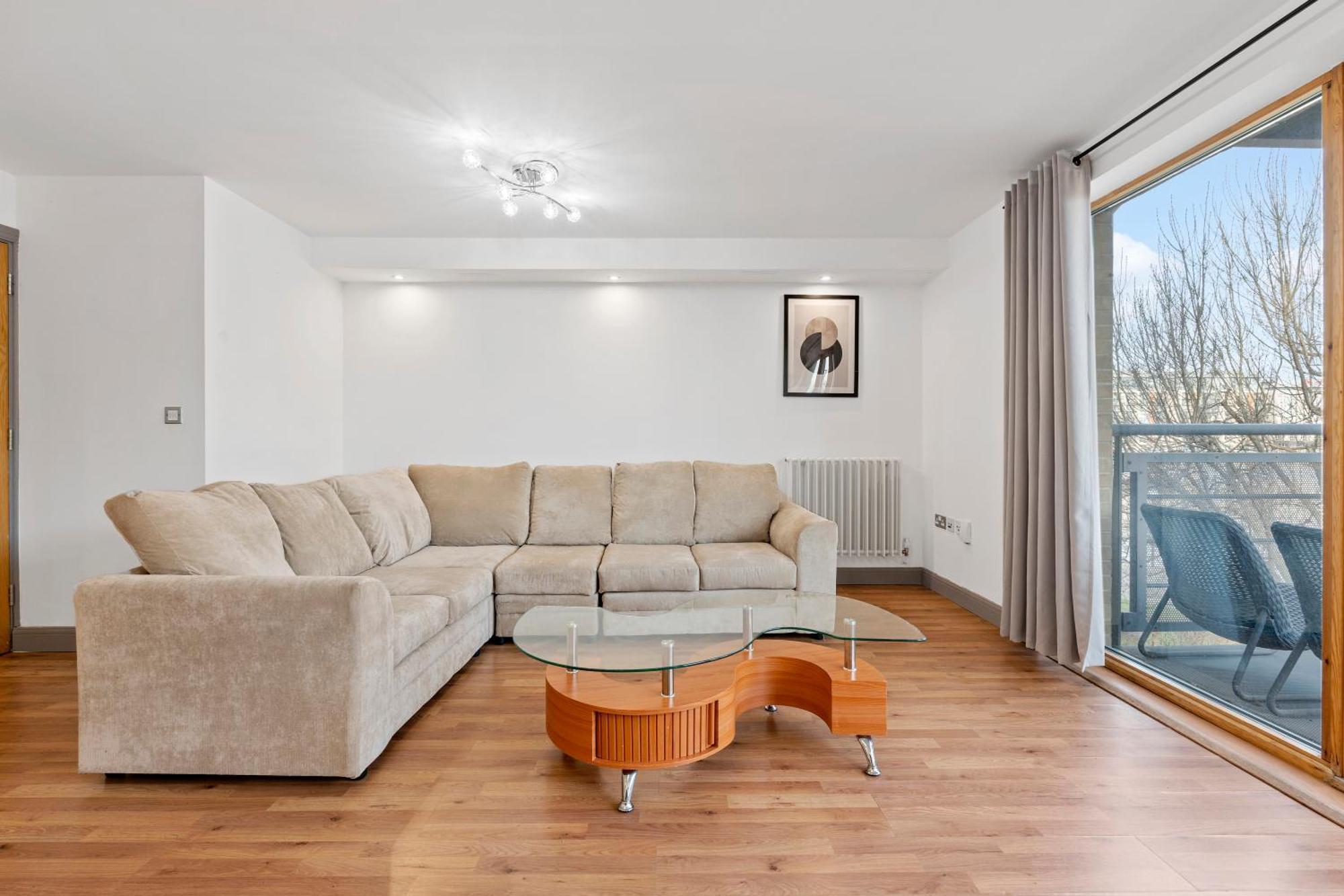 Luxury Silvertown Way London