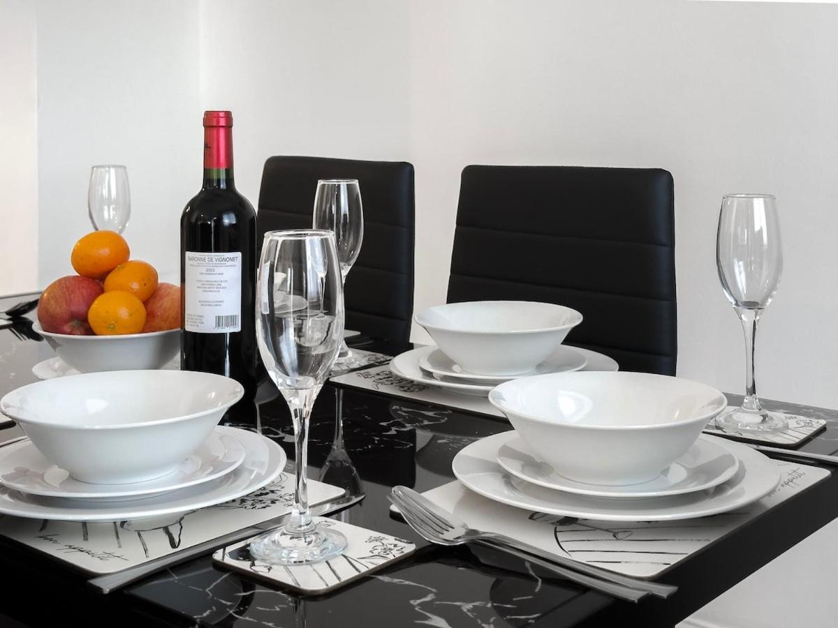 Spacious 4-bedroom Family Near Wembley London