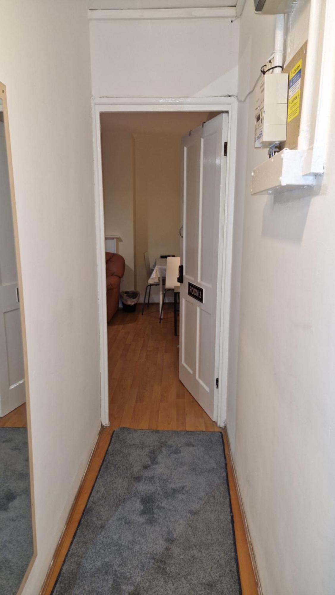 The Cosy Newcourt House, 6-sleeper - 15 Minutes From Zone 1 Apartamento Londres