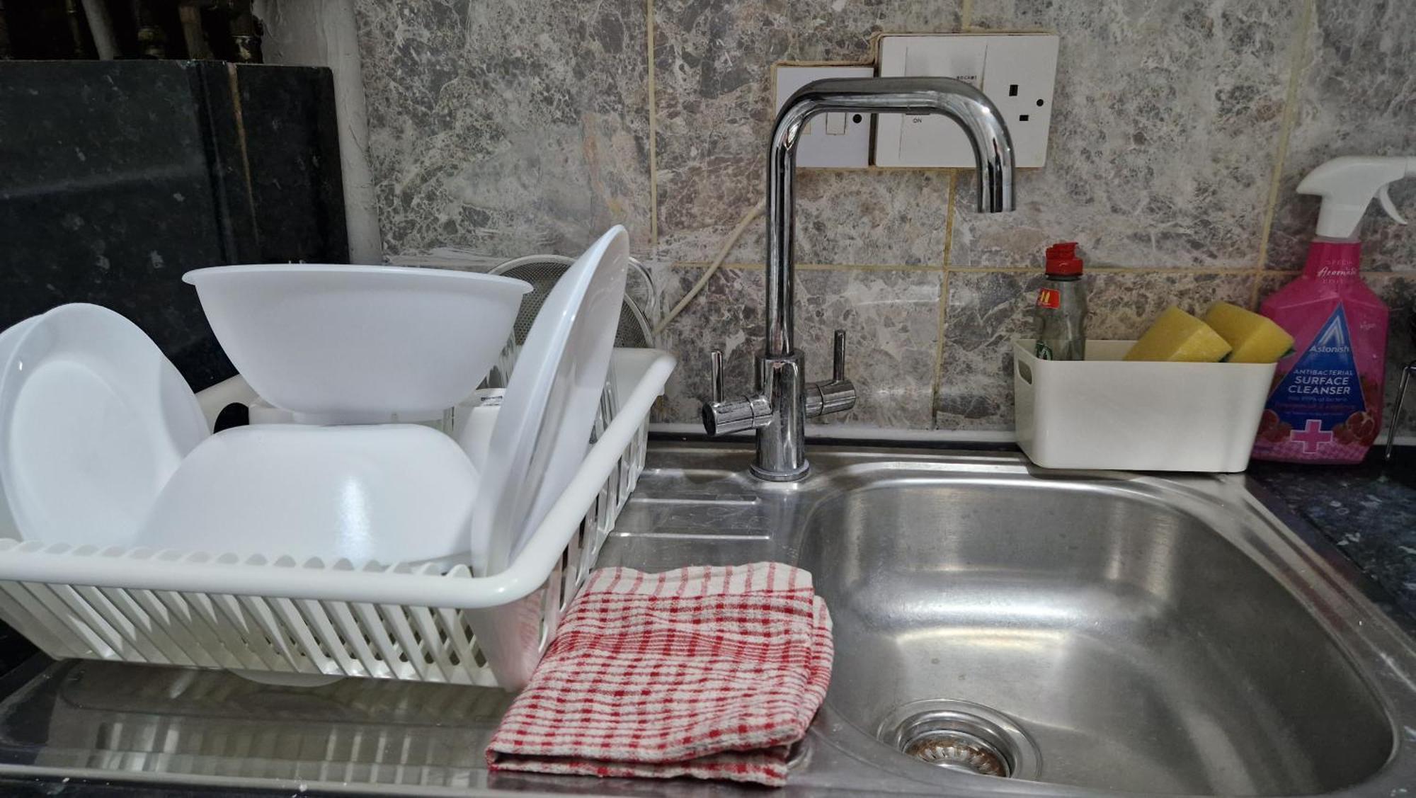 The Cosy Newcourt House, 6-sleeper - 15 Minutes From Zone 1 * Londres