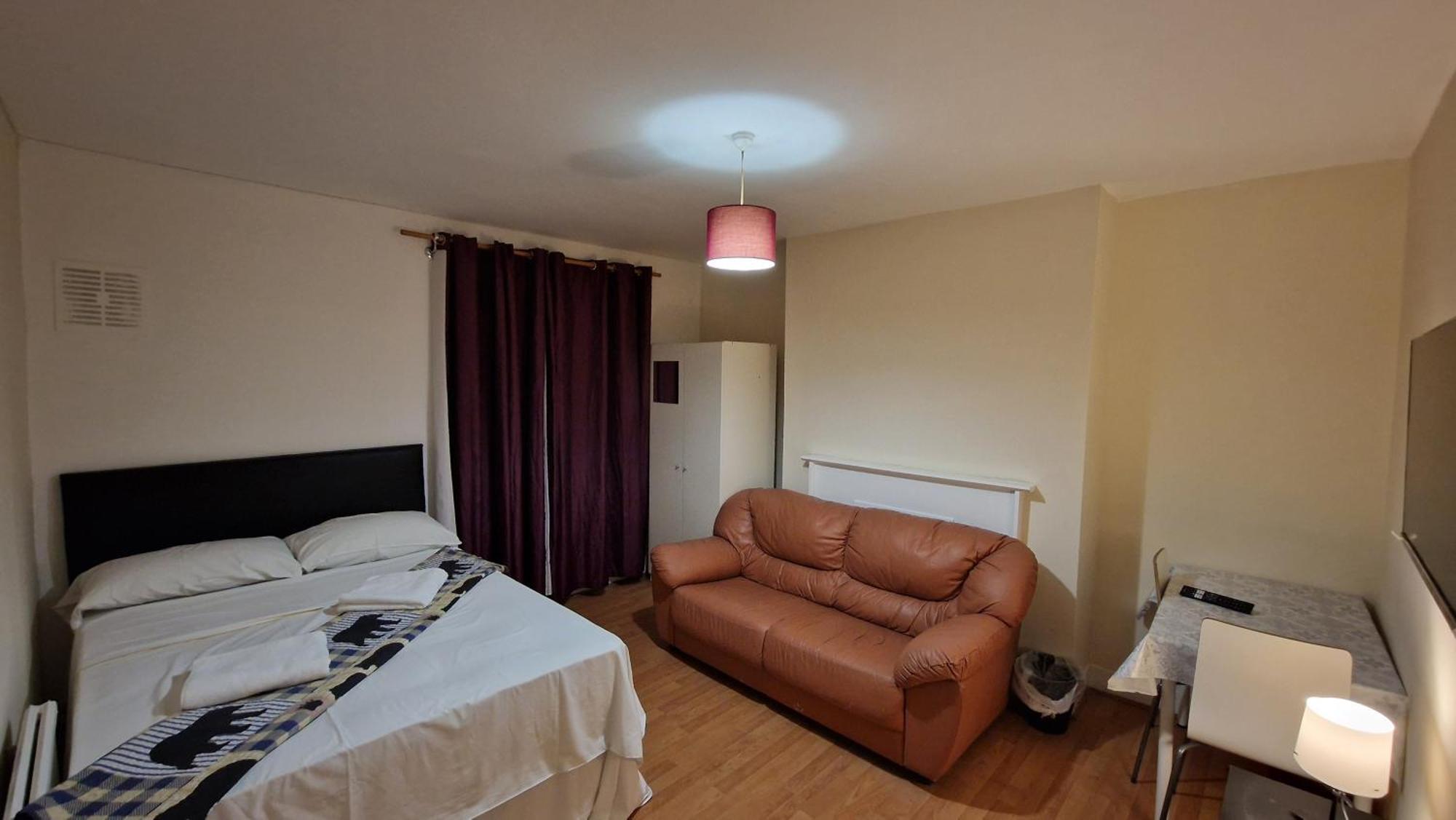 Apartamento The Cosy Newcourt House, 6-sleeper - 15 Minutes From Zone 1