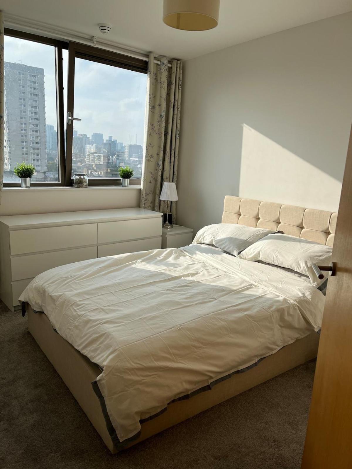 Amazing & Homely & Quiet 1 Bd Apartment *
