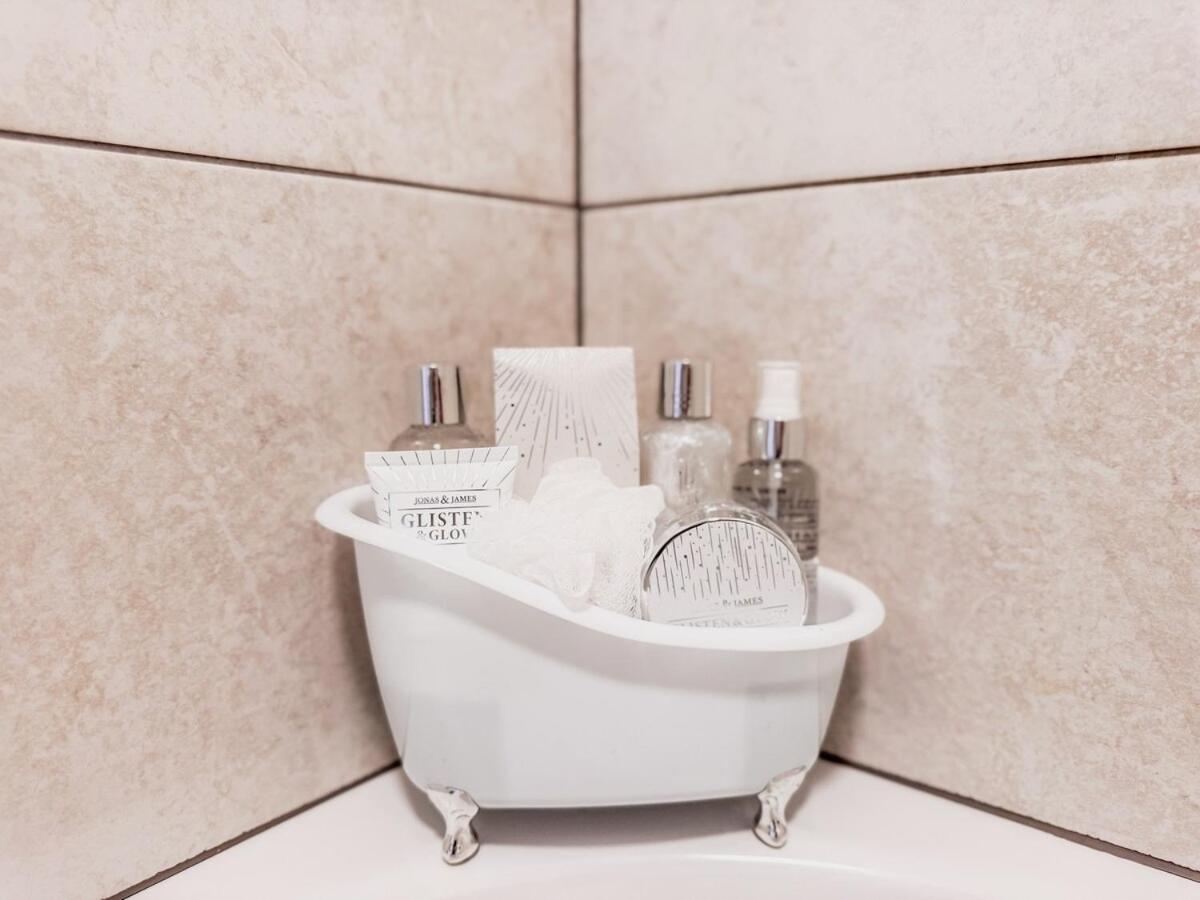 Chelsea Iconic Area Apartment London