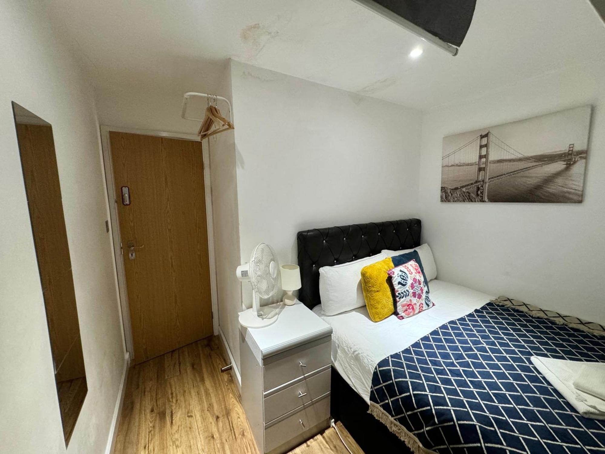 Euston Private Bedrooms 119a 1-4 Habitación en casa particular Londres
