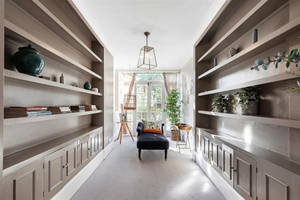Apartment Pelham *