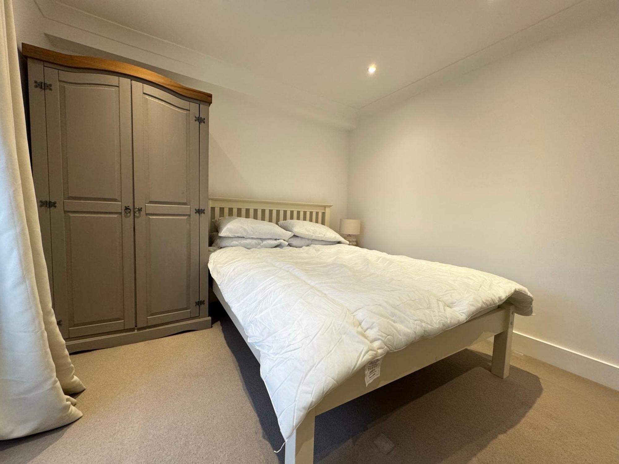 Сasa de vacaciones Charming 4bd 6 Mins From Nine Elms Station