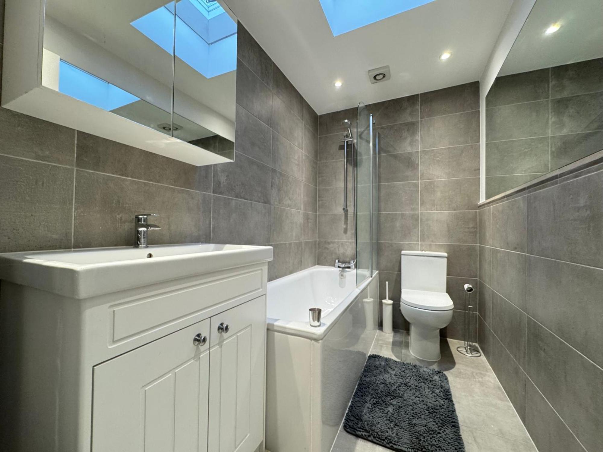 Сasa de vacaciones Charming 4bd 6 Mins From Nine Elms Station Londres