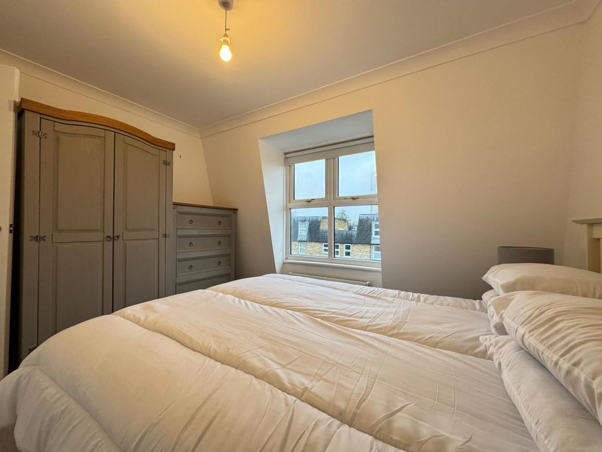 Charming 4bd 6 Mins From Nine Elms Station Сasa de vacaciones Londres