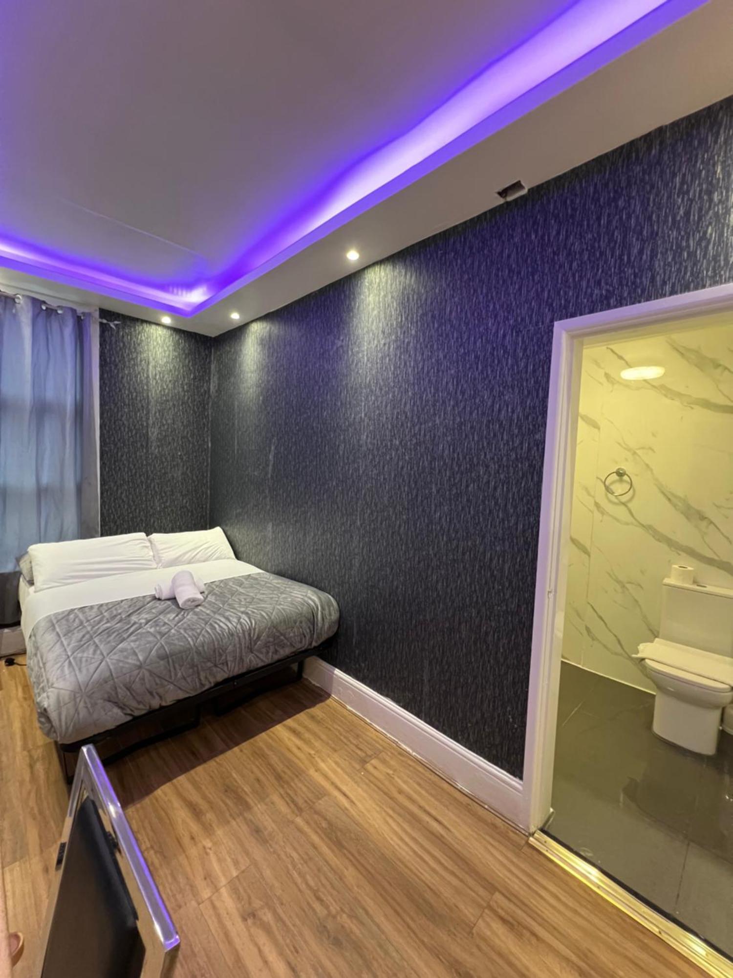 Abbey Bed & Breakfast London