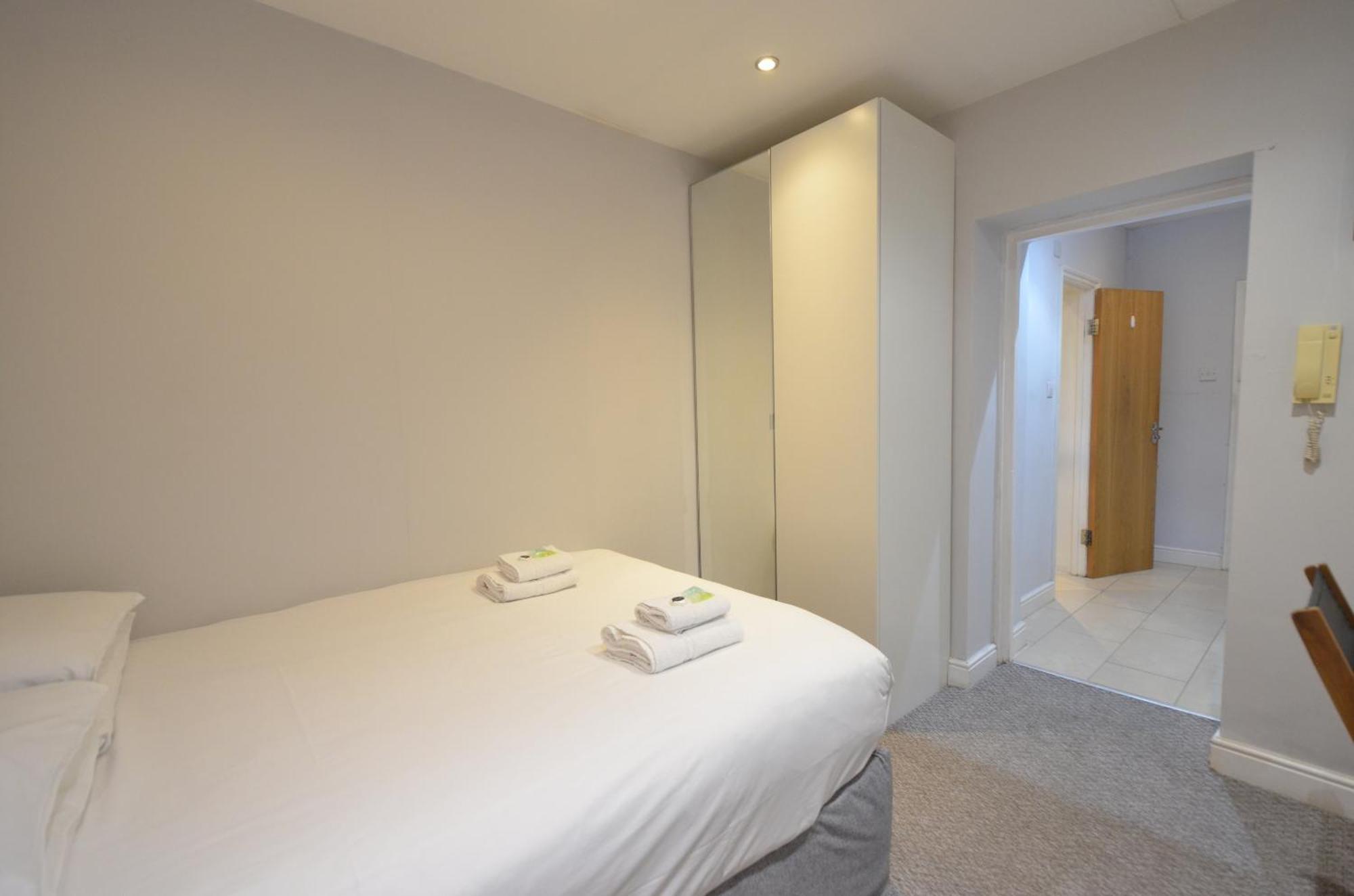 Hotel Amber Hotel-suites 3*