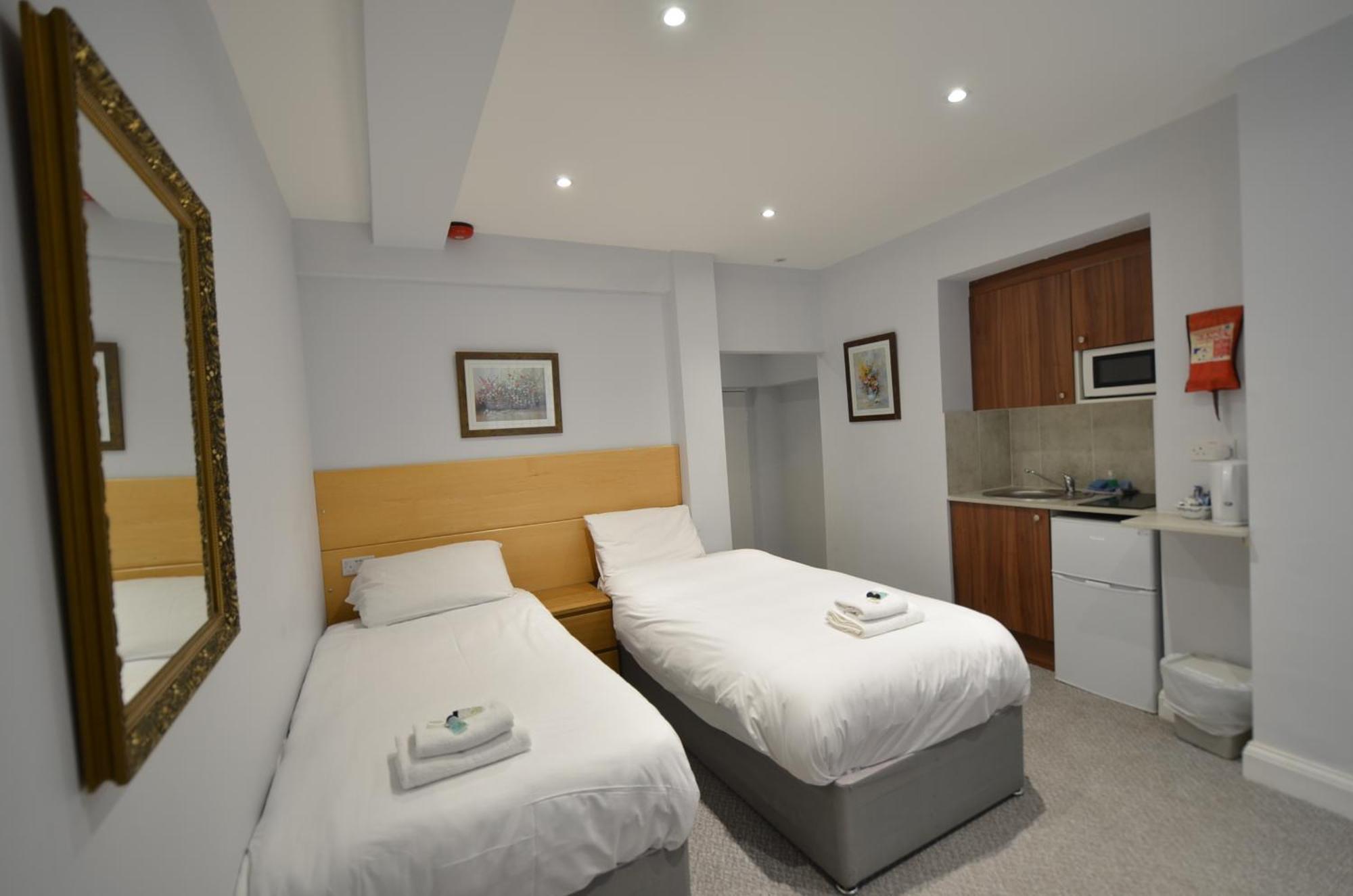 Hotel Amber Hotel-suites
