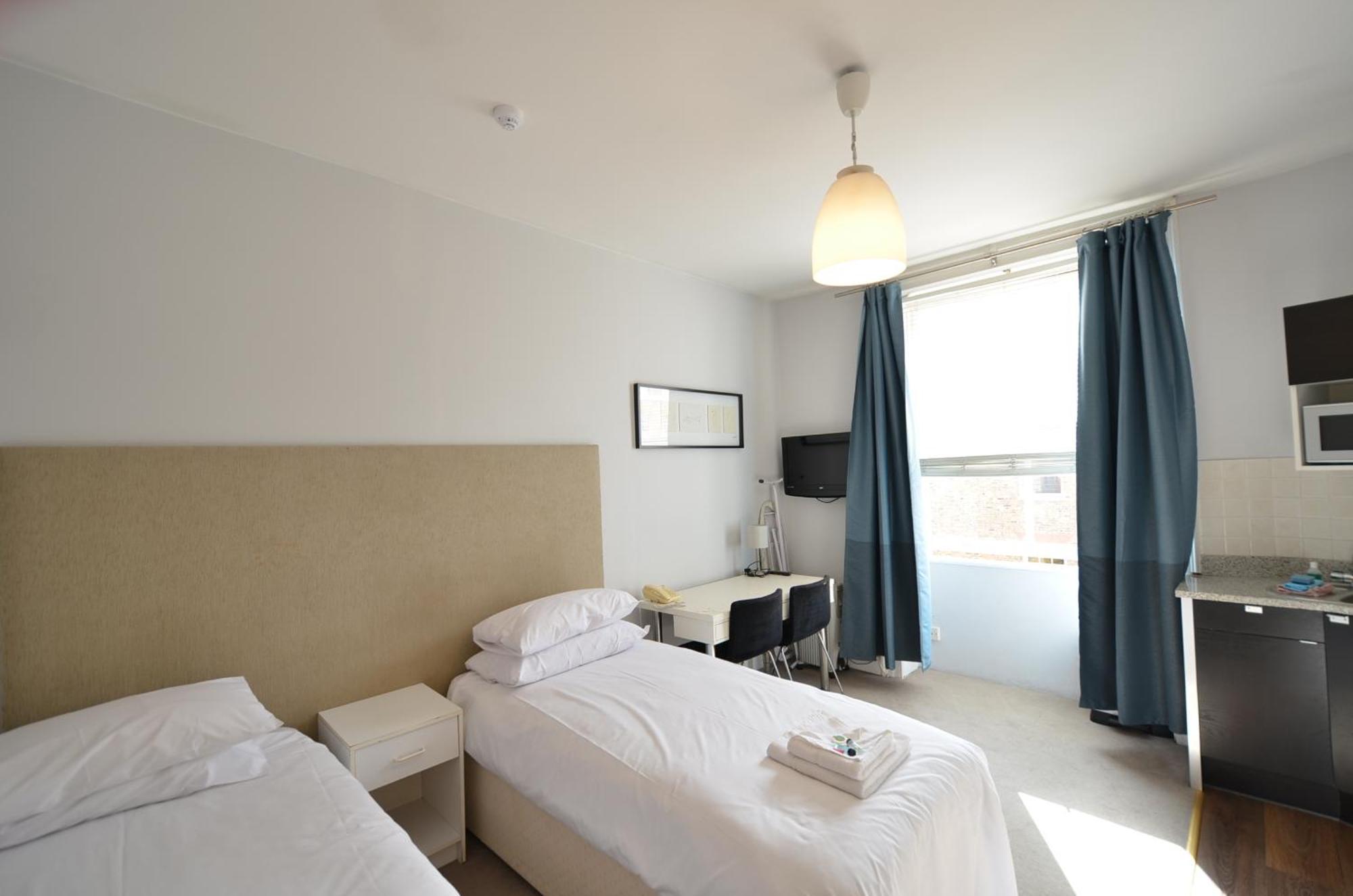 Hotel Amber Hotel-suites 3*