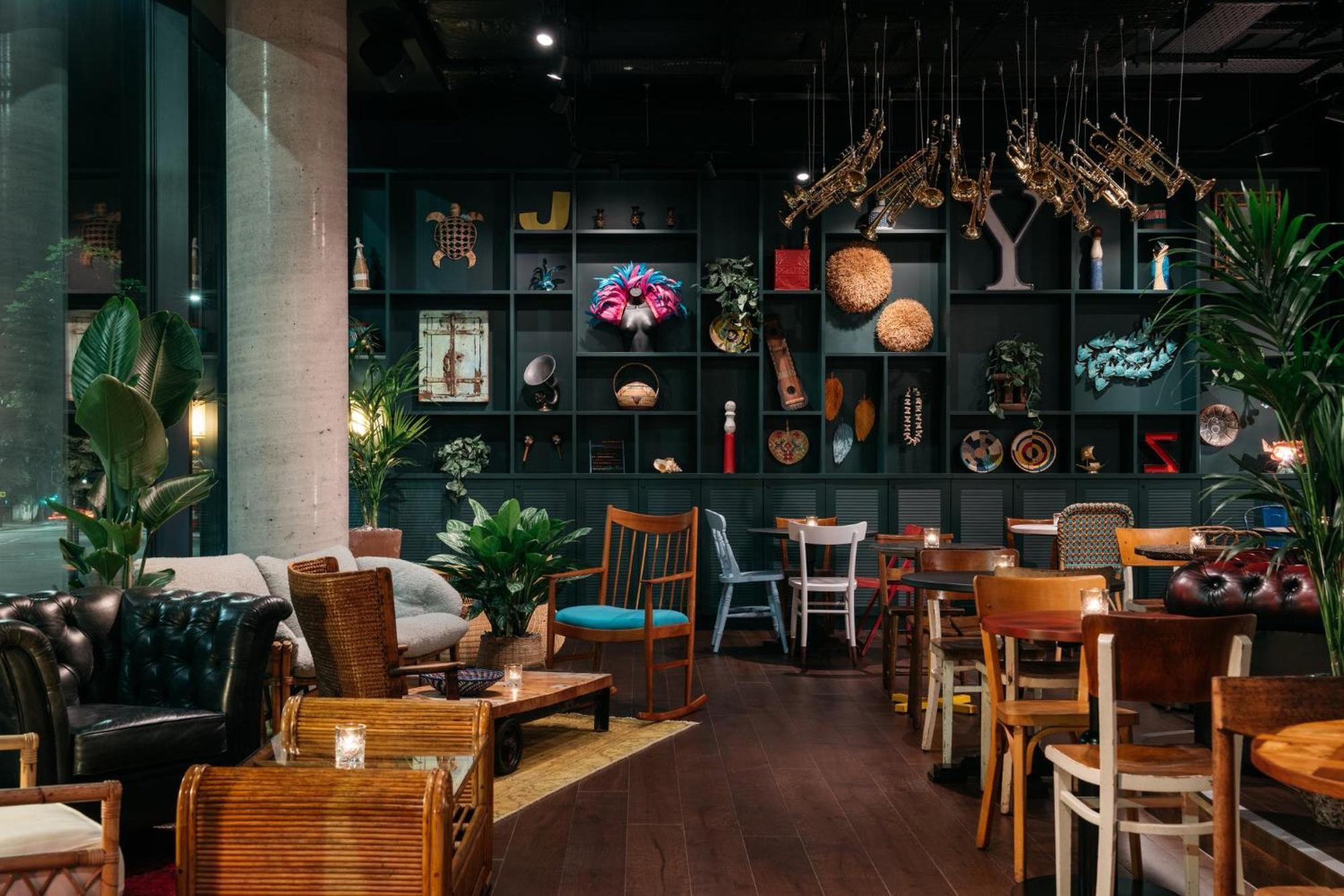 Ruby Zoe Hotel *