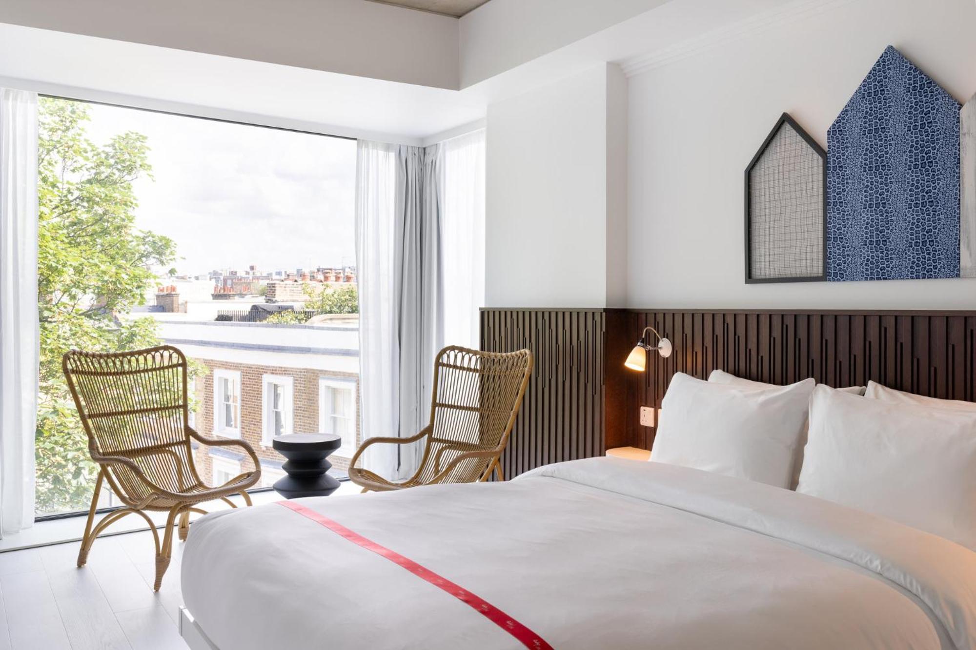 Ruby Zoe Hotel