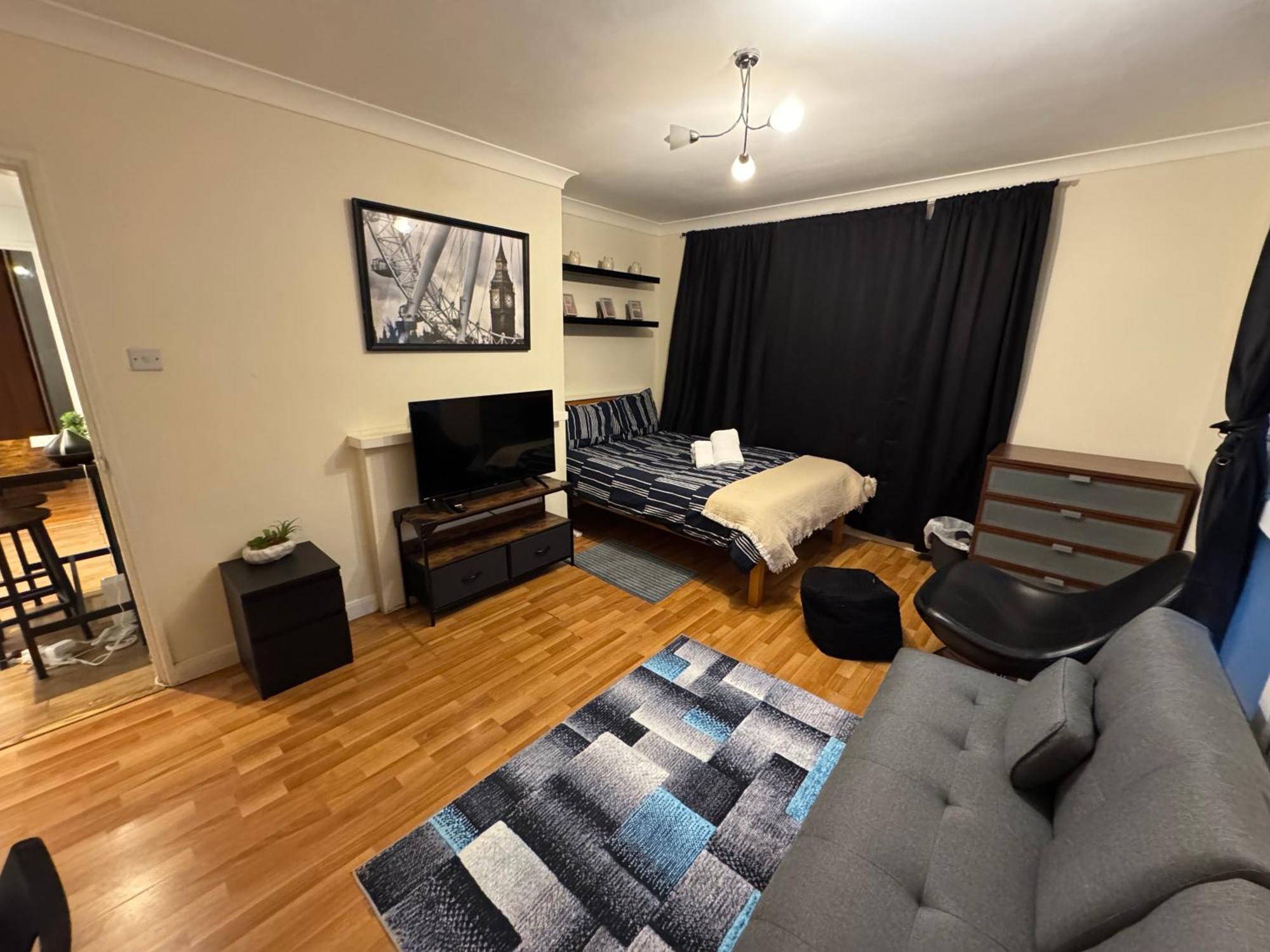 Leilighet Huge And Affordable 3 Bedroom Flat In Hammersmith For 7 People With Welcome Breakfast