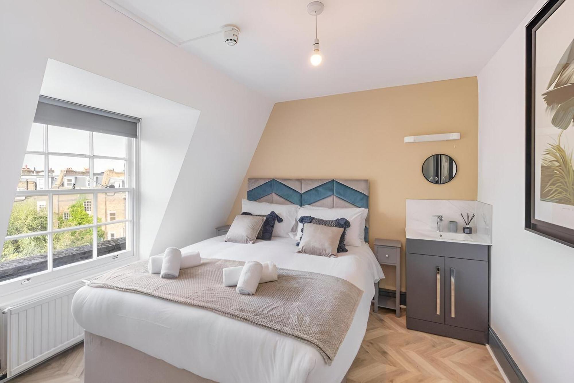 Leilighet 8br Gem In Prime Location Perfect For Group *