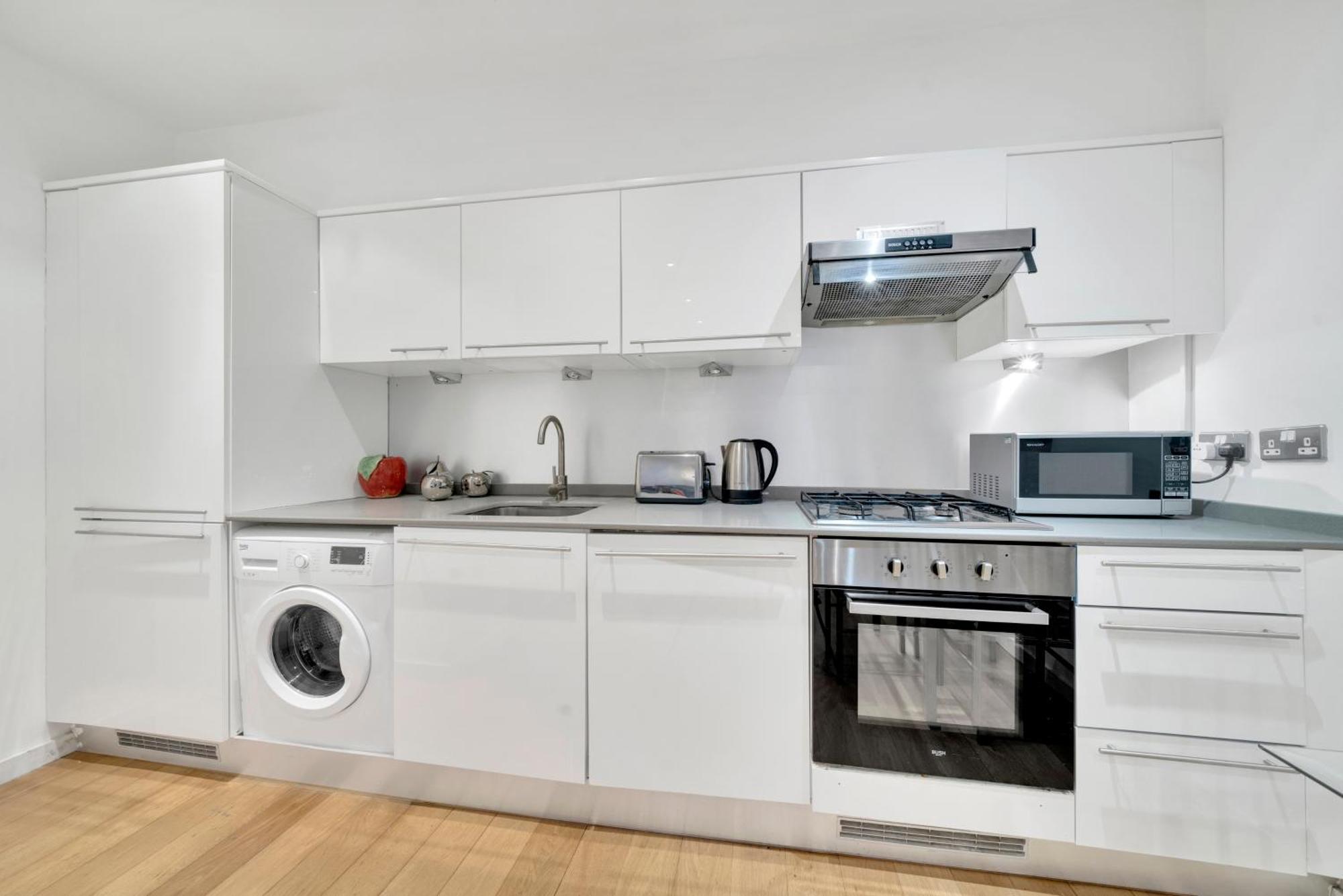 Cosy 1 Bedroom Camberwell Denmark With Great Transport Links Apartment *