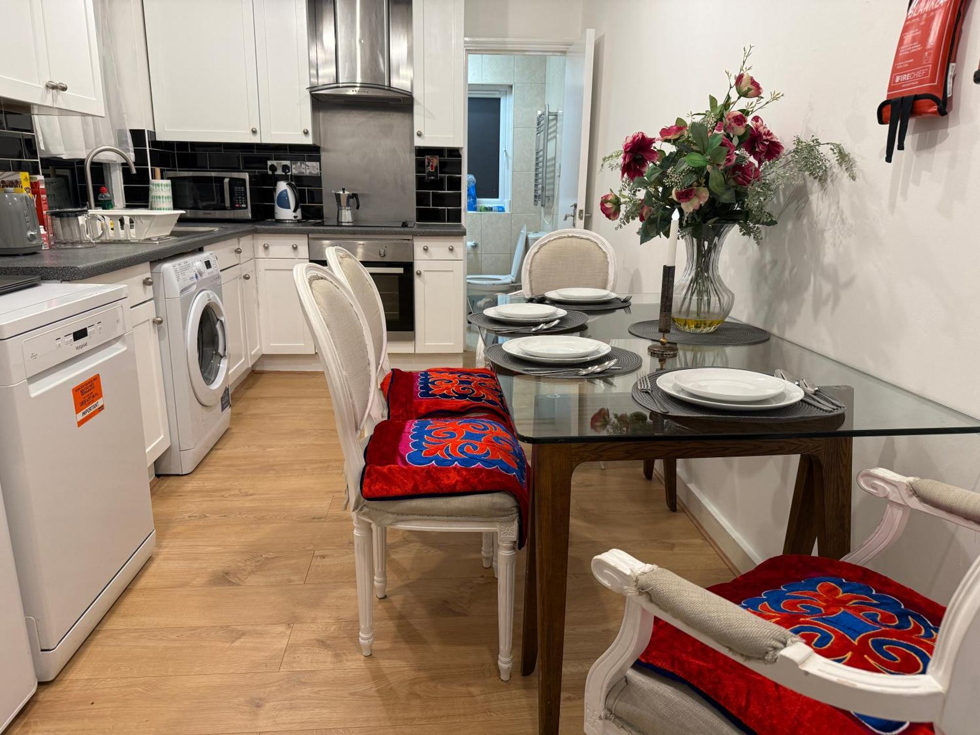 Cost Effective In Hammersmith Guest house London
