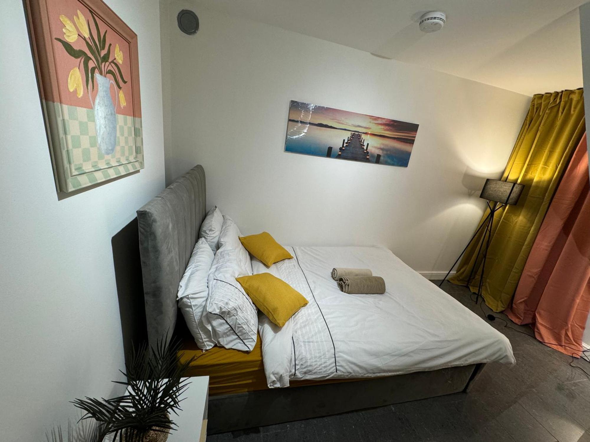 A Modern Luxury Penthouse Close To Tower-hil-canary Wharf-central Gasthuis