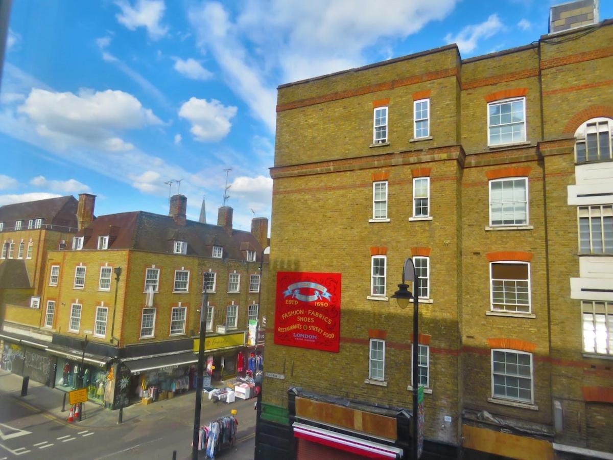 Spitalfields Apartment