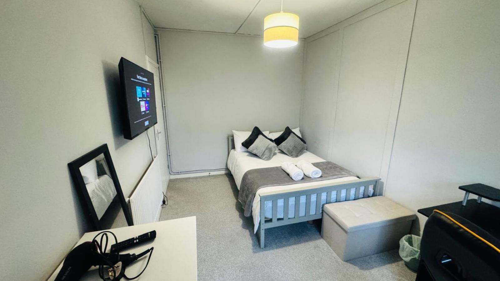 Gorgeous Near Canary Wharf Homestay