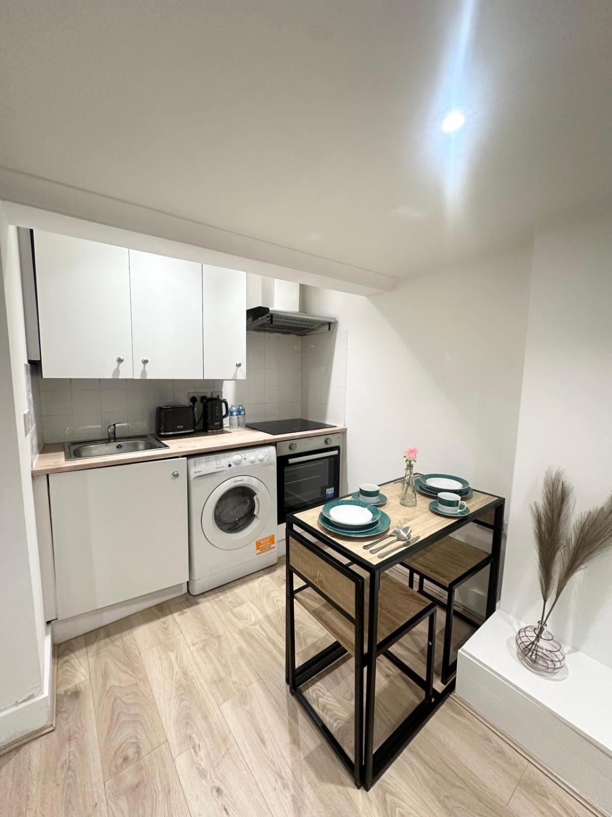 Apartment Cosy 1 Bedroom Flat In