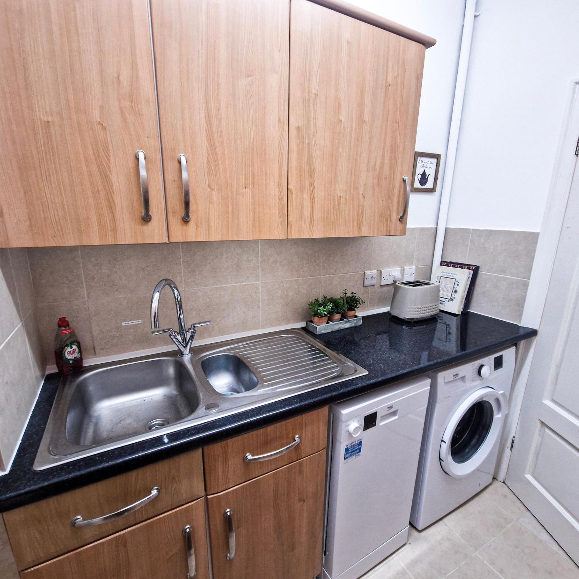 Apartment 2-bed I Hyde Park I