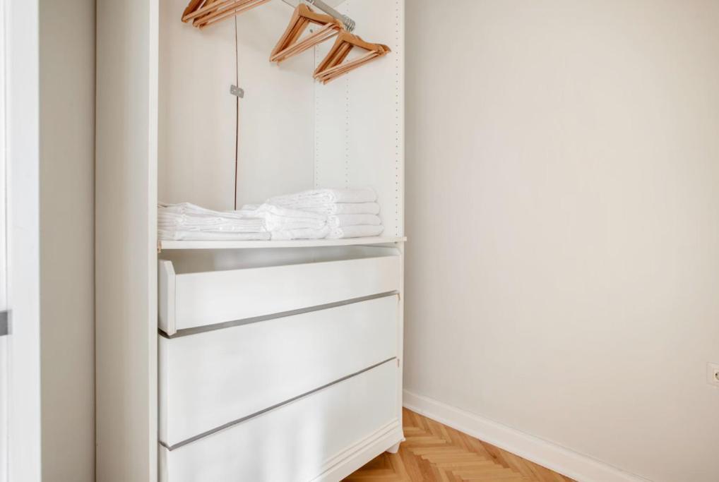 Apartment Your 2br Spot In Soho London