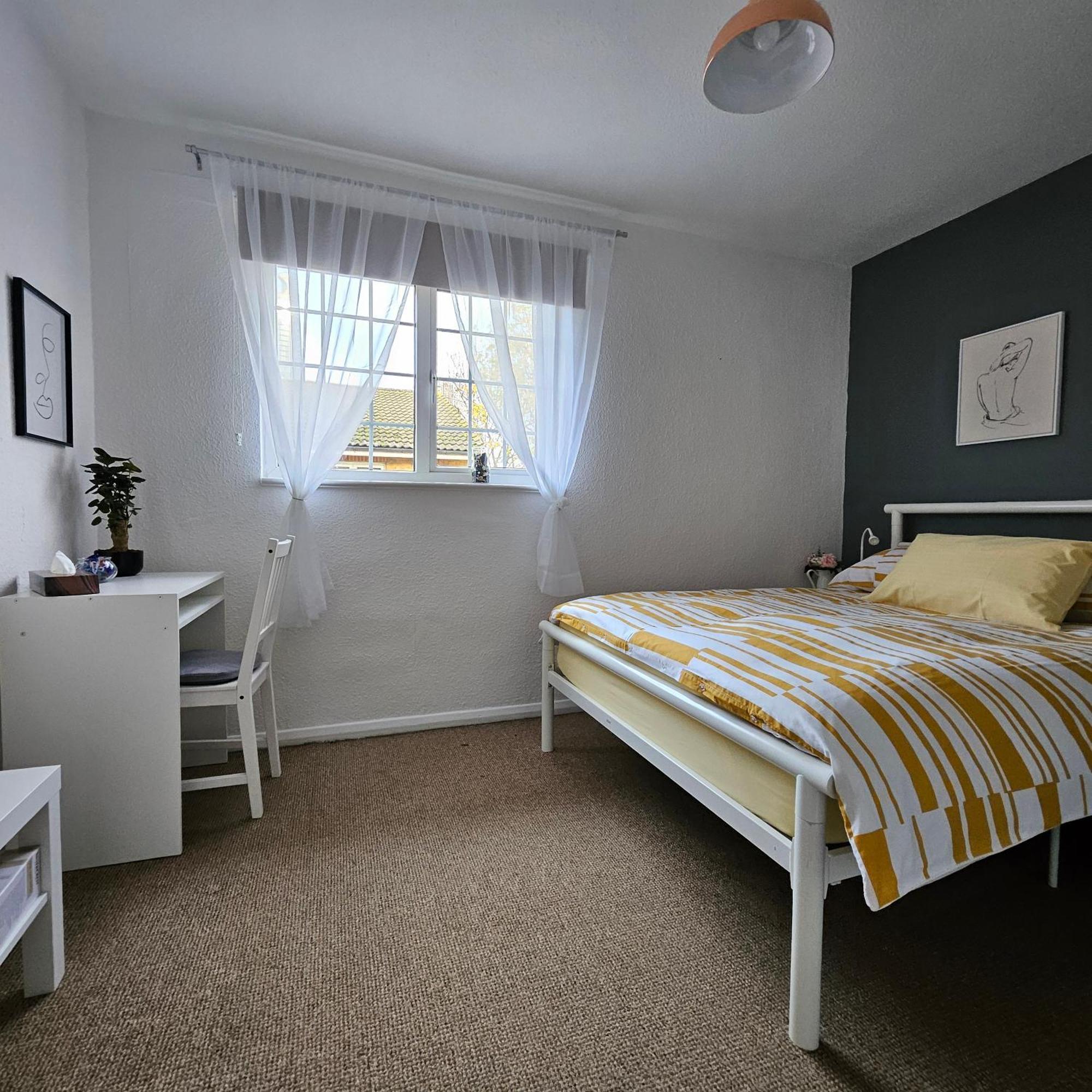 Modern Spacious 10 Minutes From Eye *
