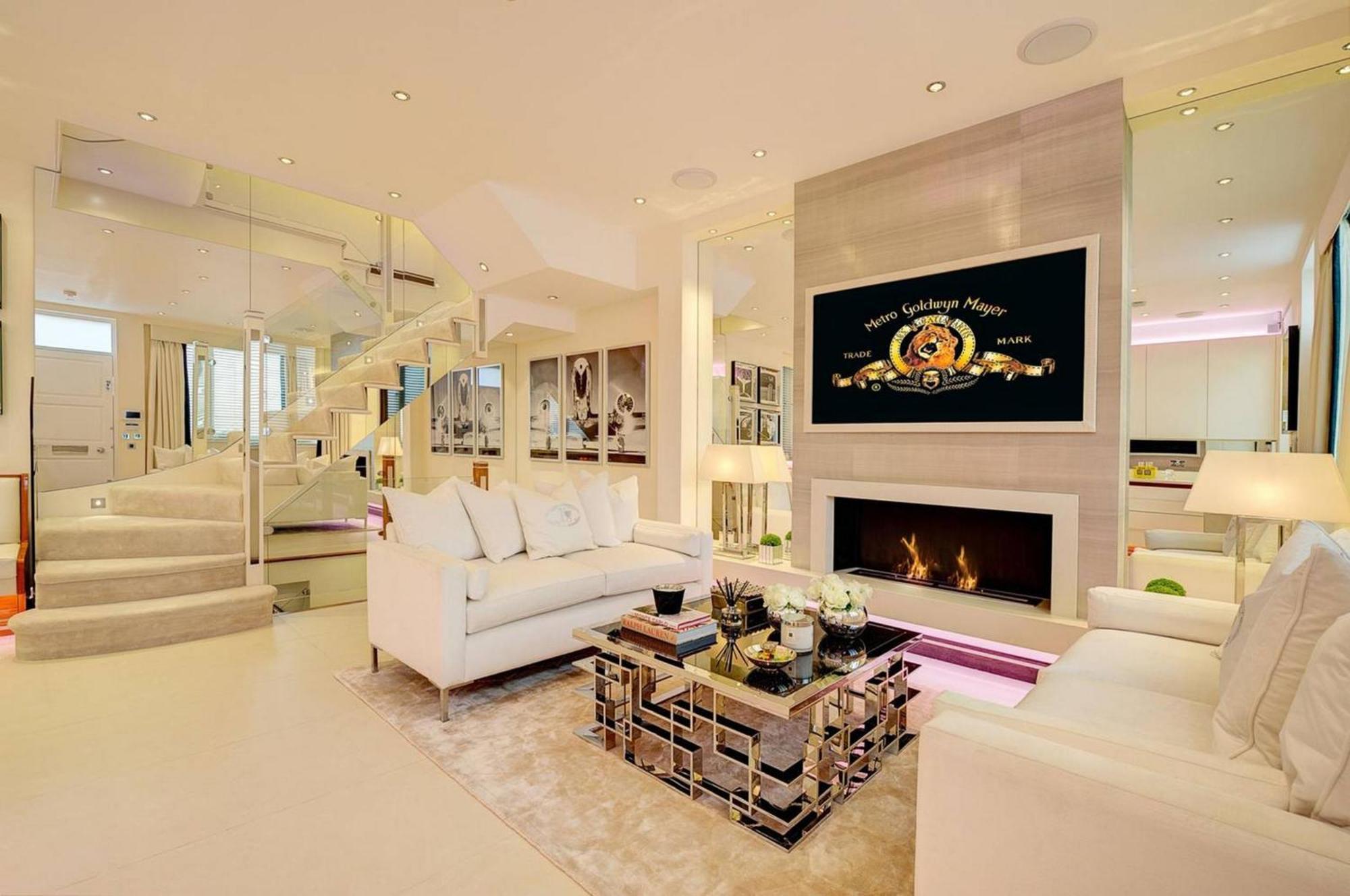 Luxurious Central Azbe