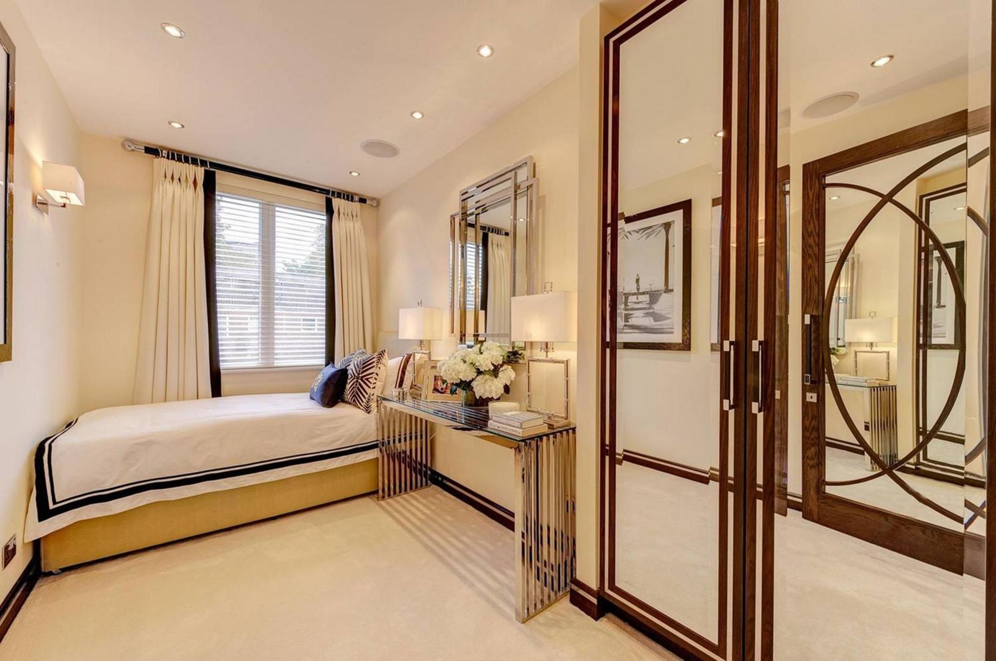 Luxurious Central Azbe * London