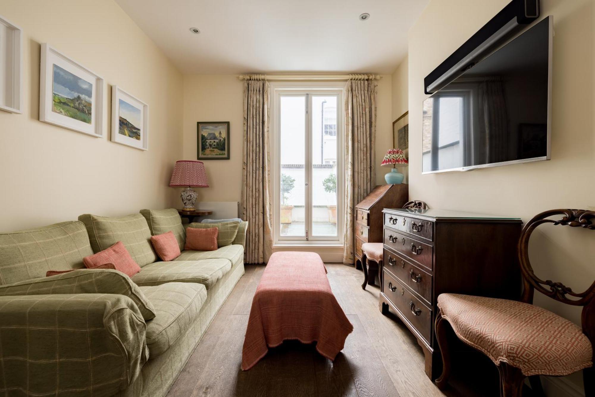 The Chelsea Abode - 4bdr With Terrace Apartment London