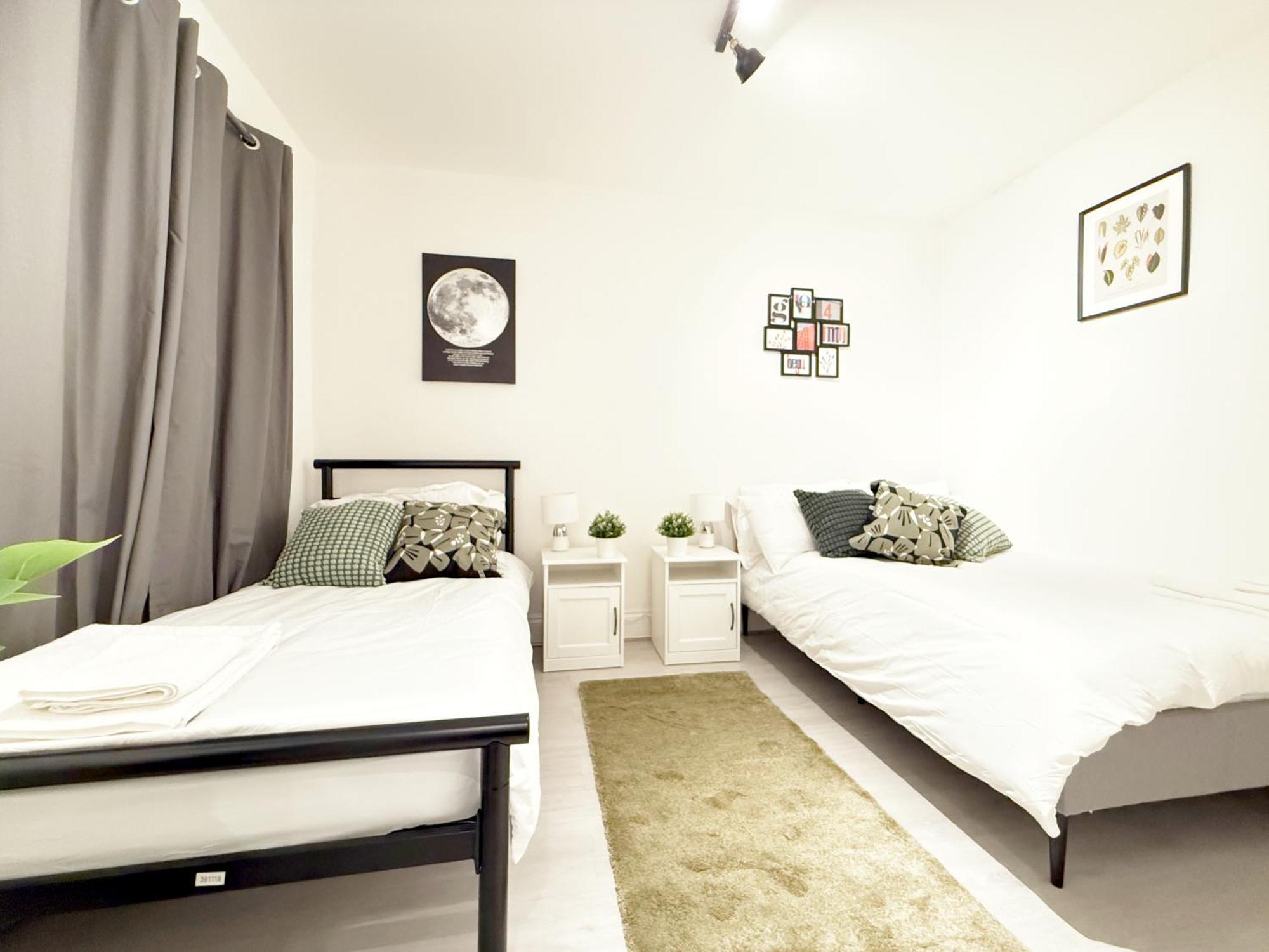 Modern & Cosy 2 Bedroom With Free Parking Near Wembley Apartment