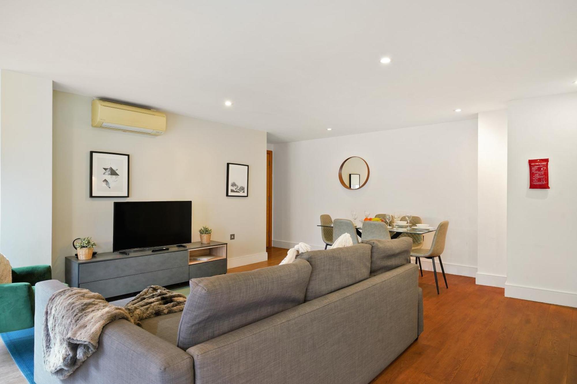 Modern In Bayswater Free Wifi & Aircon By Aparts Leilighet London