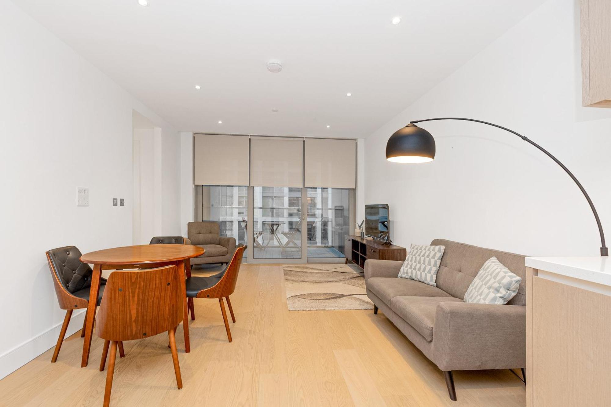 Apartment New Listing! 2br Flat, Battersea Park Station 5 Mn *