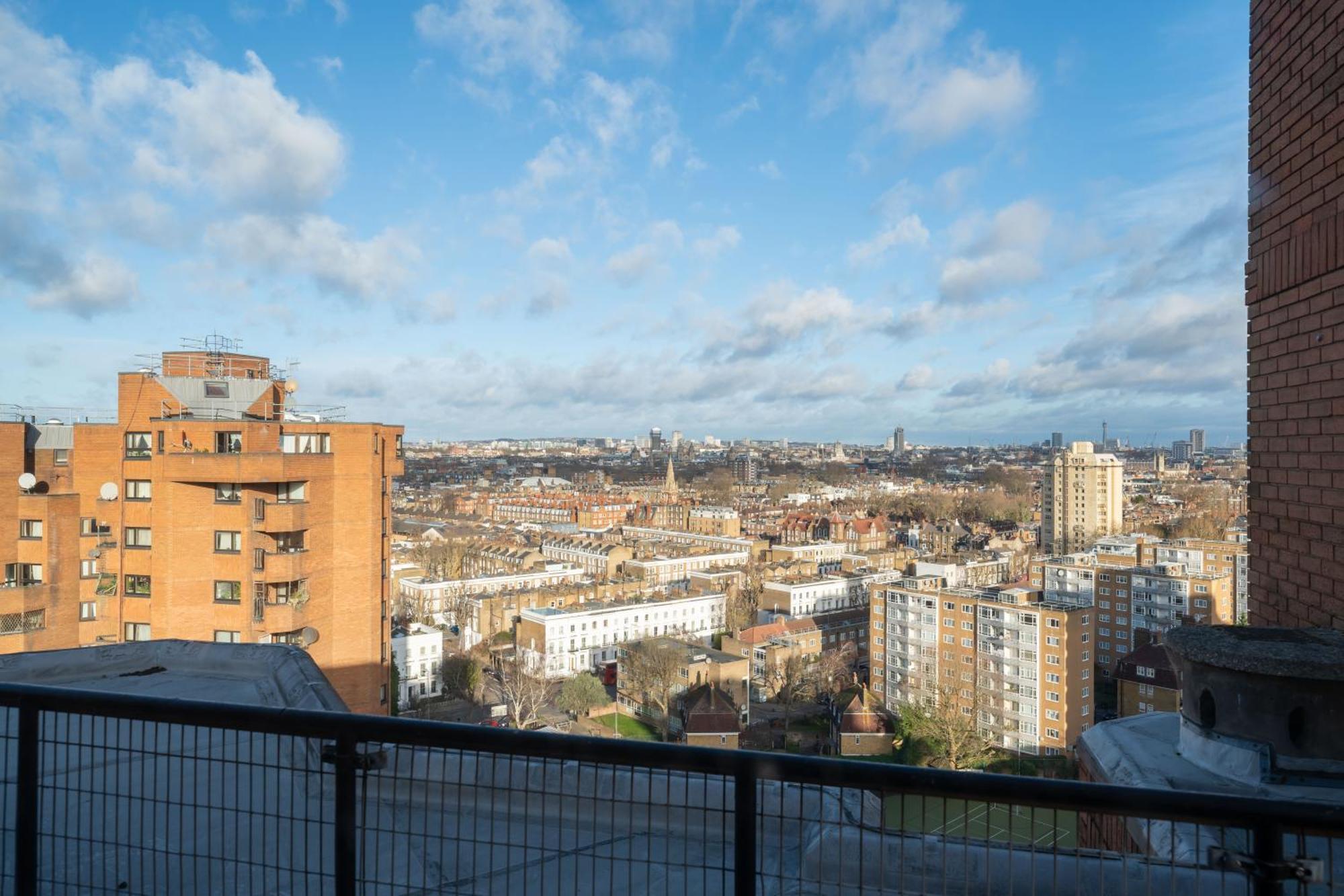 3 Bed Luxury In Chelsea, 2 King Size Bed, 1 Double Bed, Ideal For Families * London