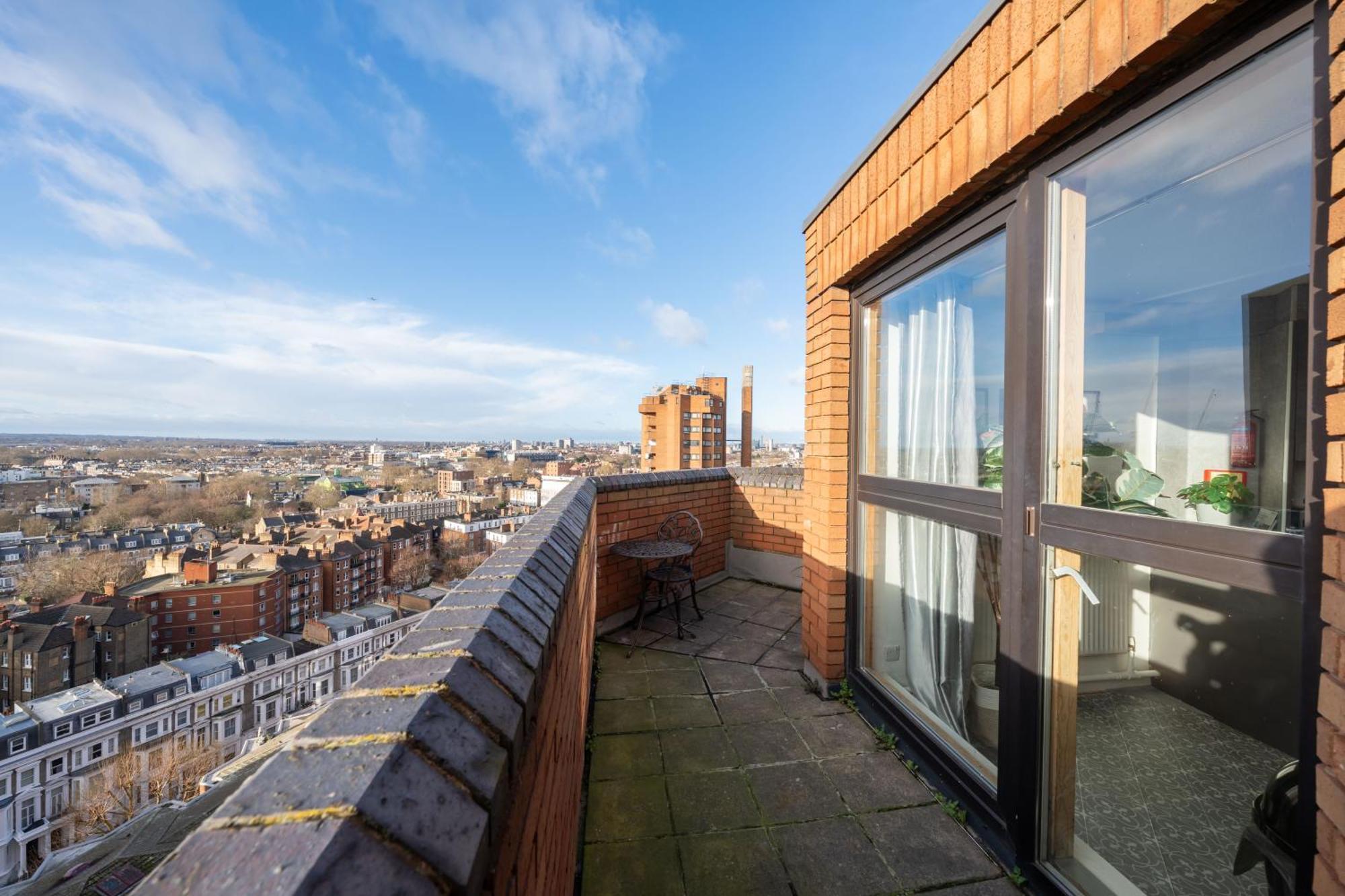 3 Bed Luxury In Chelsea, 2 King Size Bed, 1 Double Bed, Ideal For Families * London